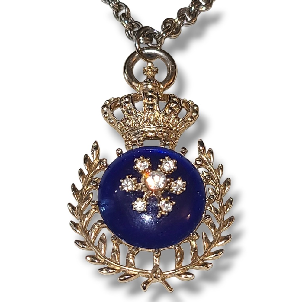 Vintage Crown Crest Blue Cabochon Rhinestone Gold Tone Pendant Necklace 15" - Picture 3 of 5